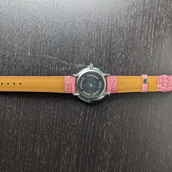 New hello kitty watch, pink watch - Picture 6 of 6